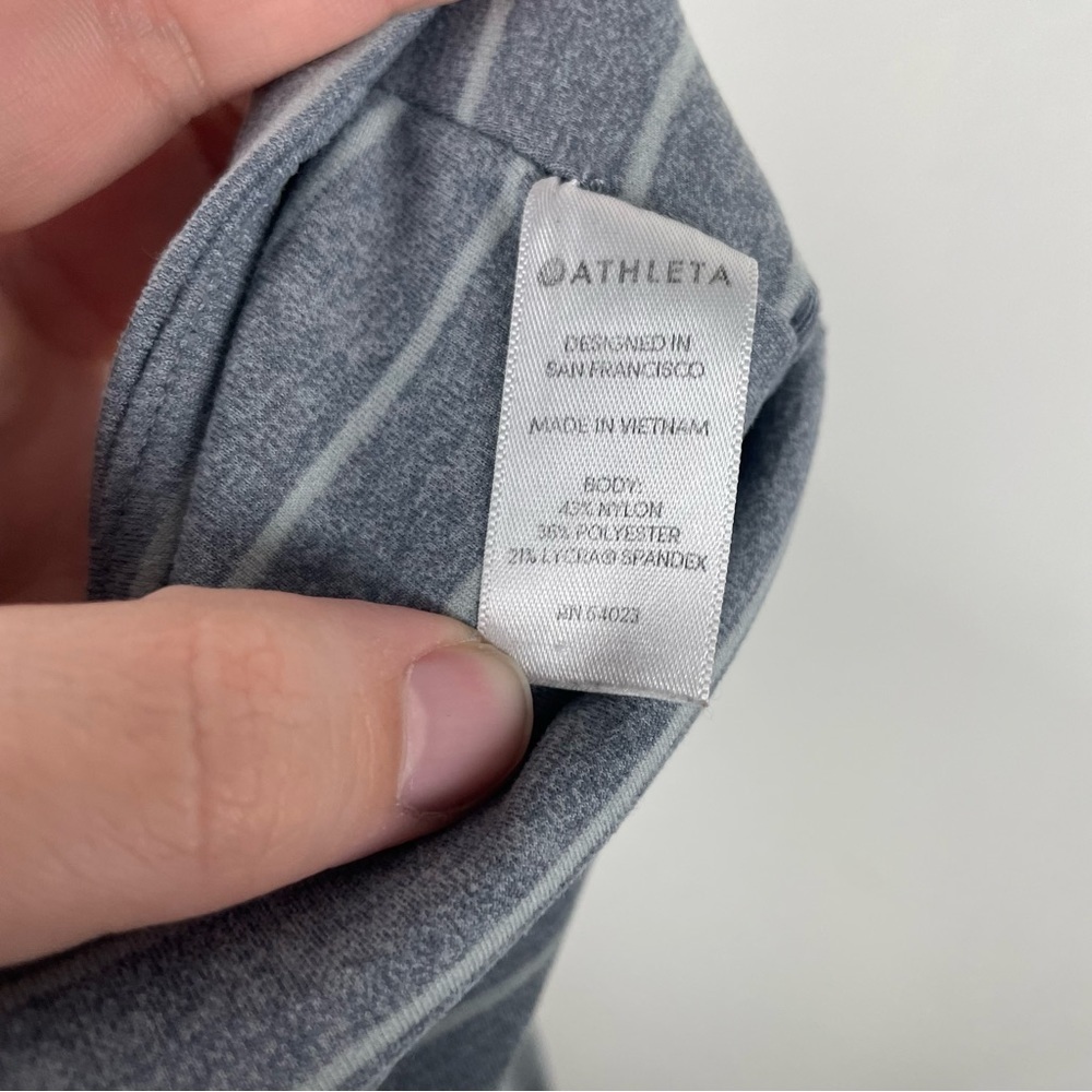 Athleta Gray Salutation Stripe 7/8 Ankle Athletic Athleisure Tights Leggings XS - Picture 6 of 7